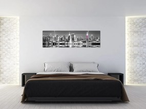 Obraz - Nowy Jork i fioletowy wieżowiec (170x50 cm)