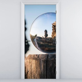 Fototapeta na drzwi - Lupa i krajobraz (95x205cm)