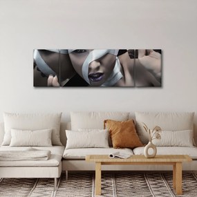 Obraz kobiety ze wstążką (170x50 cm)