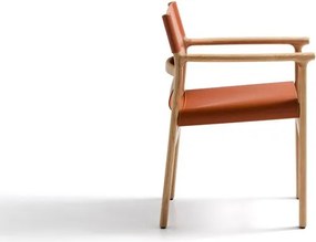 Koniakowe krzesło z litego drewna jesionowego z podłokietnikami Jan – Kave Home