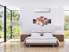 Obraz - Kwiaty i motyl (125x70 cm)