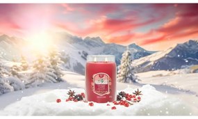 Yankee Candle Duża świeca zapachowa Signature Santa On Skis, 567 g, L