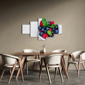 Obraz- miska z leśnymi owocami (125x70 cm)