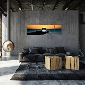 Obraz szklane kule w dłoni (170x50 cm)
