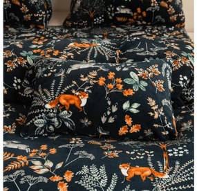 PrzytulneMieszkanie.pl PrzytulneMieszkanie.pl PrzytulneMieszkanie.pl Zestaw 2 szt. pościeli z mikropluszu THE FOX AND THE HARE ciemnozielone + prześcieradło z mikropluszu SOFT 180x200 cm białe, podwójne łóżko