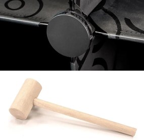 Czarny regał na buty - system wtyczek