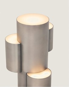 Metalowa lampa stołowa LED ze ściemniaczem w kolorze srebra (wysokość 26,5 cm) Adrina – Kave Home