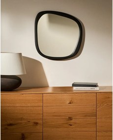 Lustro ścienne z drewnianą ramą 45,5x47 cm Alura – Kave Home