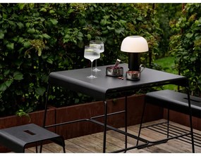 Czarny metalowy stół 58x75 cm A-Café – Zone