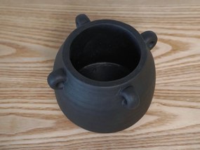 Czarna cementowa donica CELTIC Wielkość: S