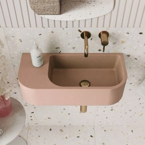 Umywalka betonowa wisząca / nablatowa półokrągła z półką bez otworu na baterię 65 x 30 cm LARMO | różne kolory : Kolor - Różowy, Typ montażu - podwieszana