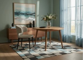 Stylowe krzesło do jadalni Serene, miękka beżowa tkanina, wygoda, solidne wykonanie, idealne do wnętrz z charakterem.