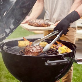 Grill węglowy z rusztem Master Touch GBS Premium 57 cm WEBER 17401004