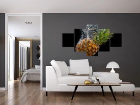 Obraz ananasa w wodzie (125x70 cm)