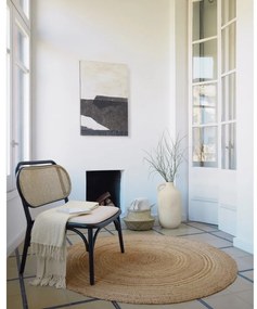 Czarny fotel Kave Home Doriane