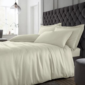 Beżowa satynowa pościel dwuosobowa 230x220 cm Silky Soft – Catherine Lansfield