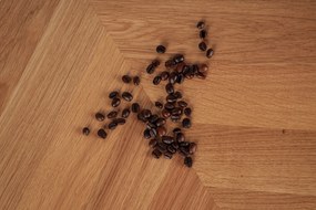 Drewniany stolik kawowy P2 liść mały 67 cm buk twardzielowy