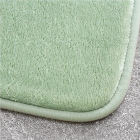 Jasnozielone dywaniki łazienkowe do WC z pianki pamięciowej zestaw 2 szt. 50x80 cm Anti-Bacterial – Catherine Lansfield