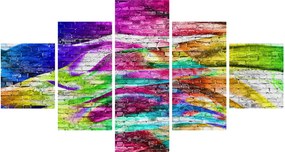 Obraz - Mur z cegły z kolorowymi płomieniami (125x70 cm)