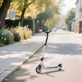 HOMCOM Hulajnoga Elektryczna, Elektryczny Skuter, Zasięg 6 km, dla Dzieci od 6 Lat, Rama Stalowa, Czarno-Biały, 76 x 53 x 95 cm
