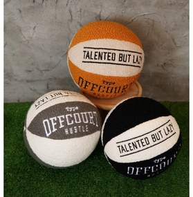 Poduszka dekoracyjna z materiału bouclé ø 25 cm Basketball – Mioli Decor