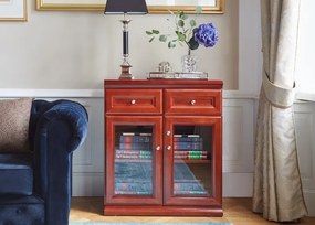 Przeszklona komoda biurowa z szufladami. Komoda jest fornirowana, ma piękny głęboki kolor. Wymiary 80x40x94 cm, drzwi są zamykane na kluczyk. Komoda elegancko wykończona, ma cokół i gzyms.