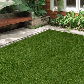Outsunny 10 Sztuk Sztuczna Trawa 30 x 30 cm Maty Trawne Rolka Trawy Sztucznej 25 mm Plastikowa Ciemnozielona - Idealne do Ogrodu i Balkonu