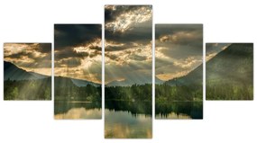 Obraz jeziora, przez które prześwieca słońce (125x70 cm)