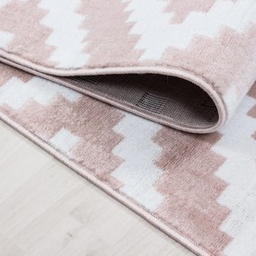Dywan nowoczesny Plus kwadraty różowo-kremowy 280 cm x 370 cm