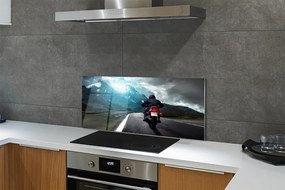 Szkło do Kuchni na Ścianę Motocyklista na Górskiej Trasie