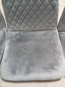 PROMOCJA Szare krzesło IRYS VELVET z czarnymi nogami II. jakość
