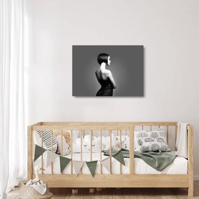 Obraz na szkle eleganckiej kobiety (70x50 cm)