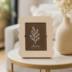 Ramka na zdjęcie z falowanym brzegiem BASE, 18,5 x 2,2 x 23,3 cm
