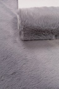 Dywan Futrzany Szary 60x90 cm Włochaty Miękki Dekoracyjny Antypoślizgowy