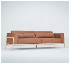Karmelowa sofa z bawolej skóry z konstrukcją z litego drewna dębowego Gazzda Fawn, 240 cm