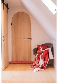 Czerwony koc ze świątecznym motywem z materiału sherpa 130x150 cm – Tiseco Home Studio