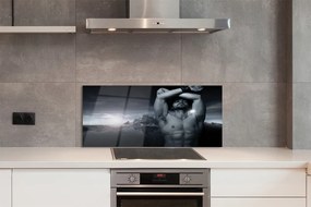 Panel szklany do Kuchni Mężczyzna na tle Gór
