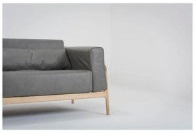 Ciemnoszara sofa z bawolej skóry z konstrukcją z litego drewna dębowego Gazzda Fawn, 210 cm