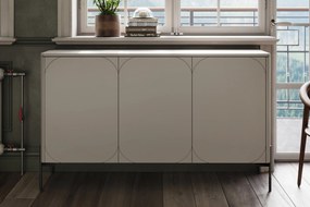 Komoda trzydrzwiowa Sonatia na metalowych nogach 150 cm - kaszmir