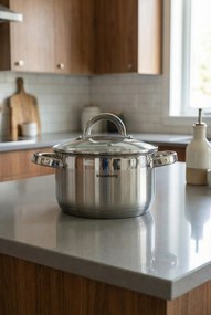 Mały garnek ze stali nierdzewnej 2,6L D1-P19