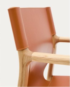 Koniakowe krzesło z litego drewna jesionowego z podłokietnikami Jan – Kave Home