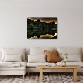 Obraz na szkle - jezioro przy lesie (70x50 cm)