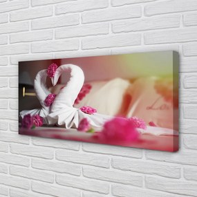 Zdjęcie na płótnie Łabędzie z Ręczników i Kwiaty