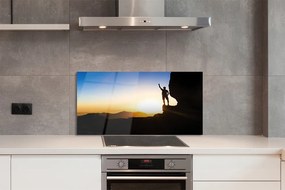 Szkło do Kuchni na Ścianę Człowiek w Górach o Zachodzie