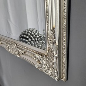 Lustro w srebrnej ramie 74x96cm