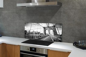 Panel szklany do Kuchni Most na Tle Wieżowców