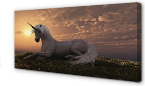 Obraz drukowany na płótnie Jednorożec w Górach o Zachodzie