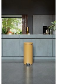 Stalowy kosz na śmieci z pedałem w kolorze złota 30 l NewIcon – Brabantia