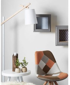 Biała lampa stojąca Kave Home Jovik