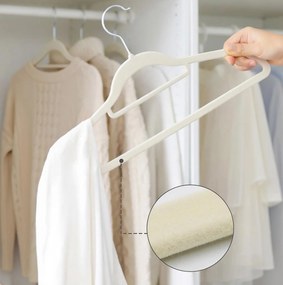 Zestaw wieszaków welurowych MAGIC VELVET 20 szt. białe